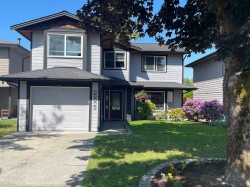 11761 190 Street Pitt Meadows, BC V3Y 1Y2