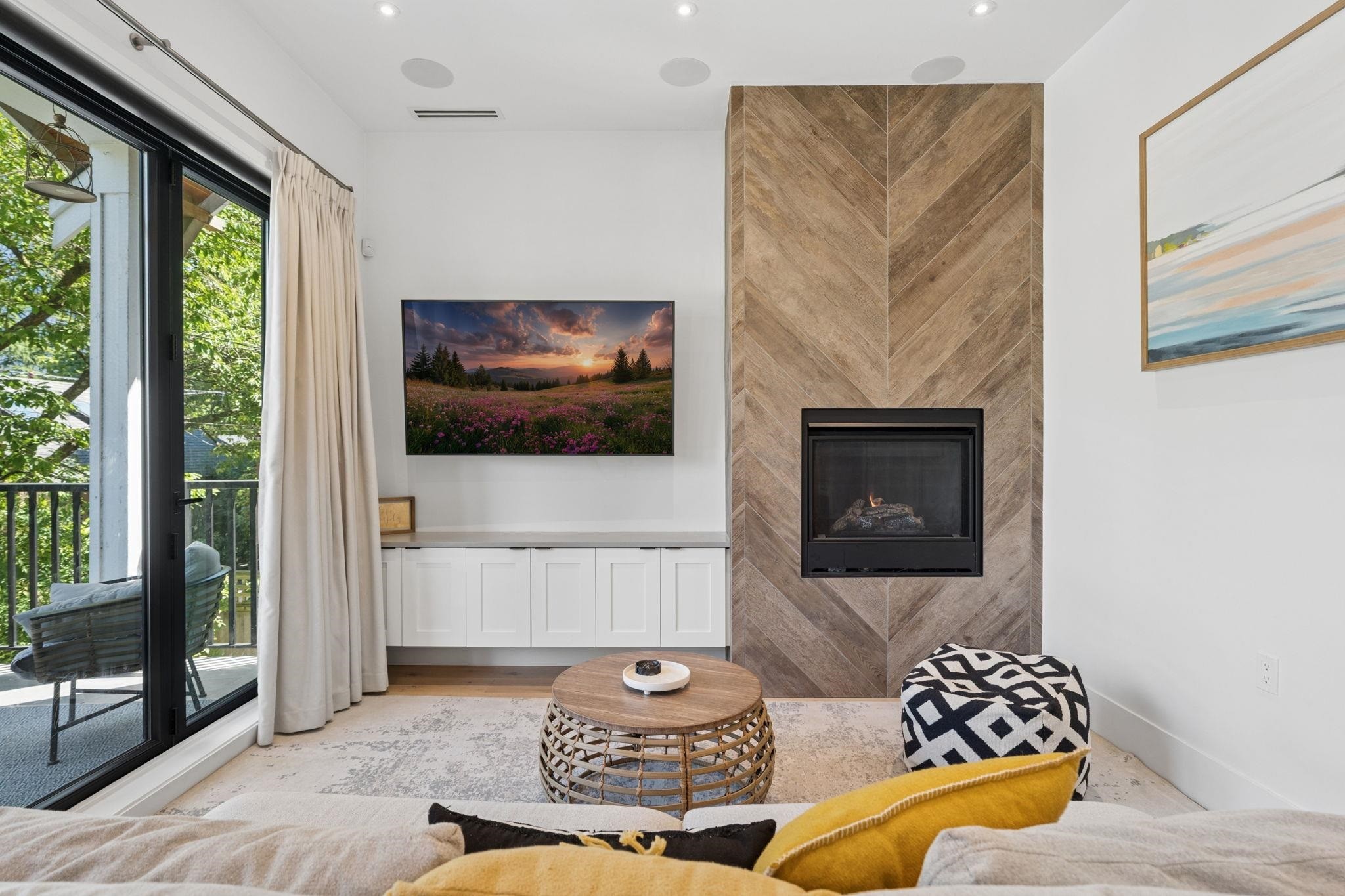 3363 15Th Avenue W, Vancouver, BC - Indoor Photo Showing Living Room With Fireplace
