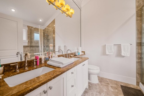 3288 32Nd Avenue W, Vancouver, BC - Indoor Photo Showing Bathroom