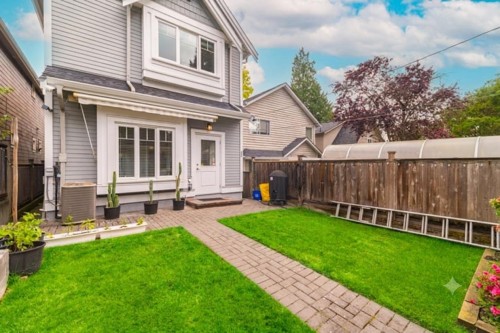 3288 32Nd Avenue W, Vancouver, BC - Outdoor