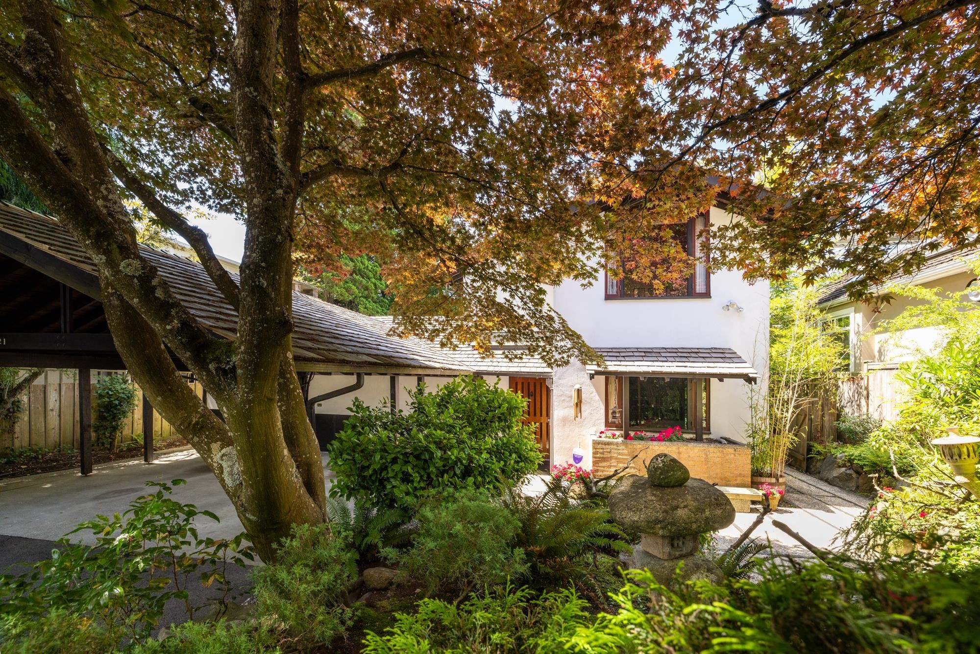 6821 Laurel Street, Vancouver, BC - Outdoor