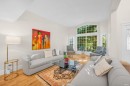 1591 Alpine Lane, Coquitlam, BC  - Indoor Photo Showing Living Room 