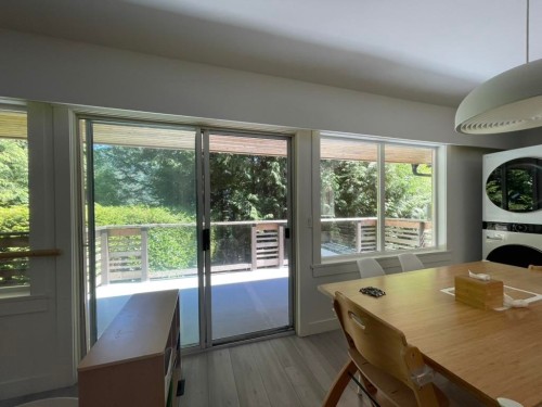 6570 Madrona Crescent, West Vancouver, BC - Indoor