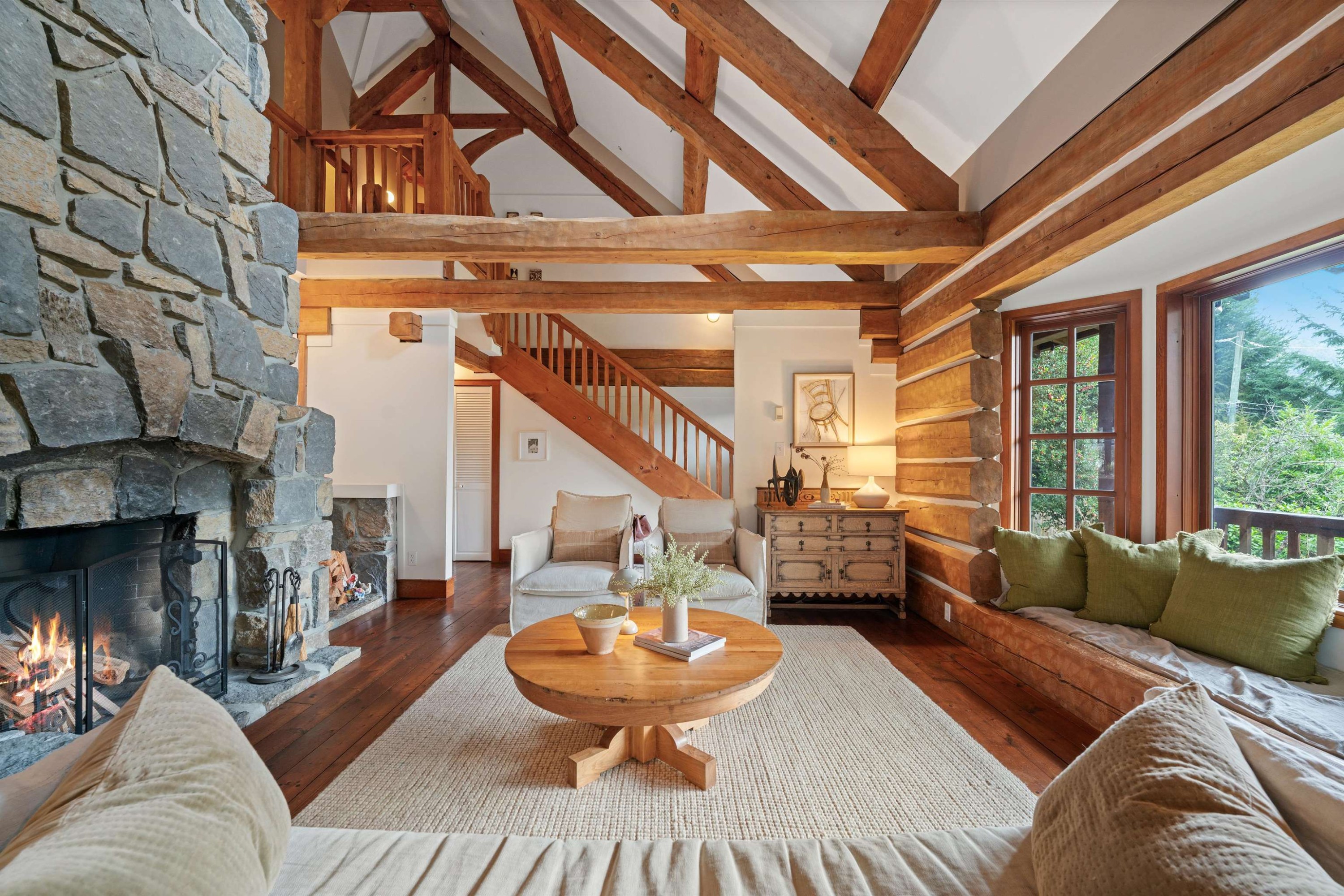 5851 Eagle Island, West Vancouver, BC