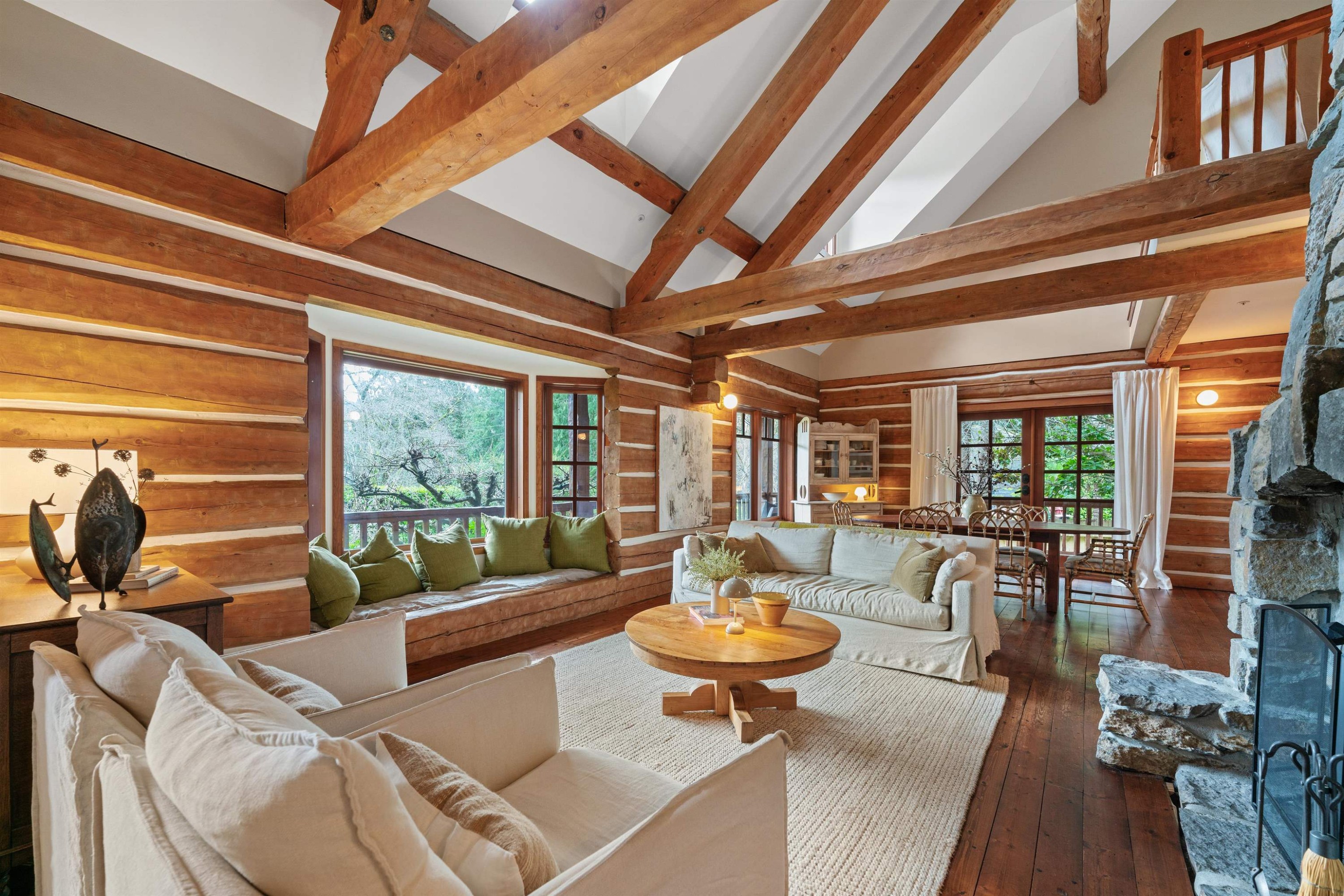 5851 Eagle Island, West Vancouver, BC