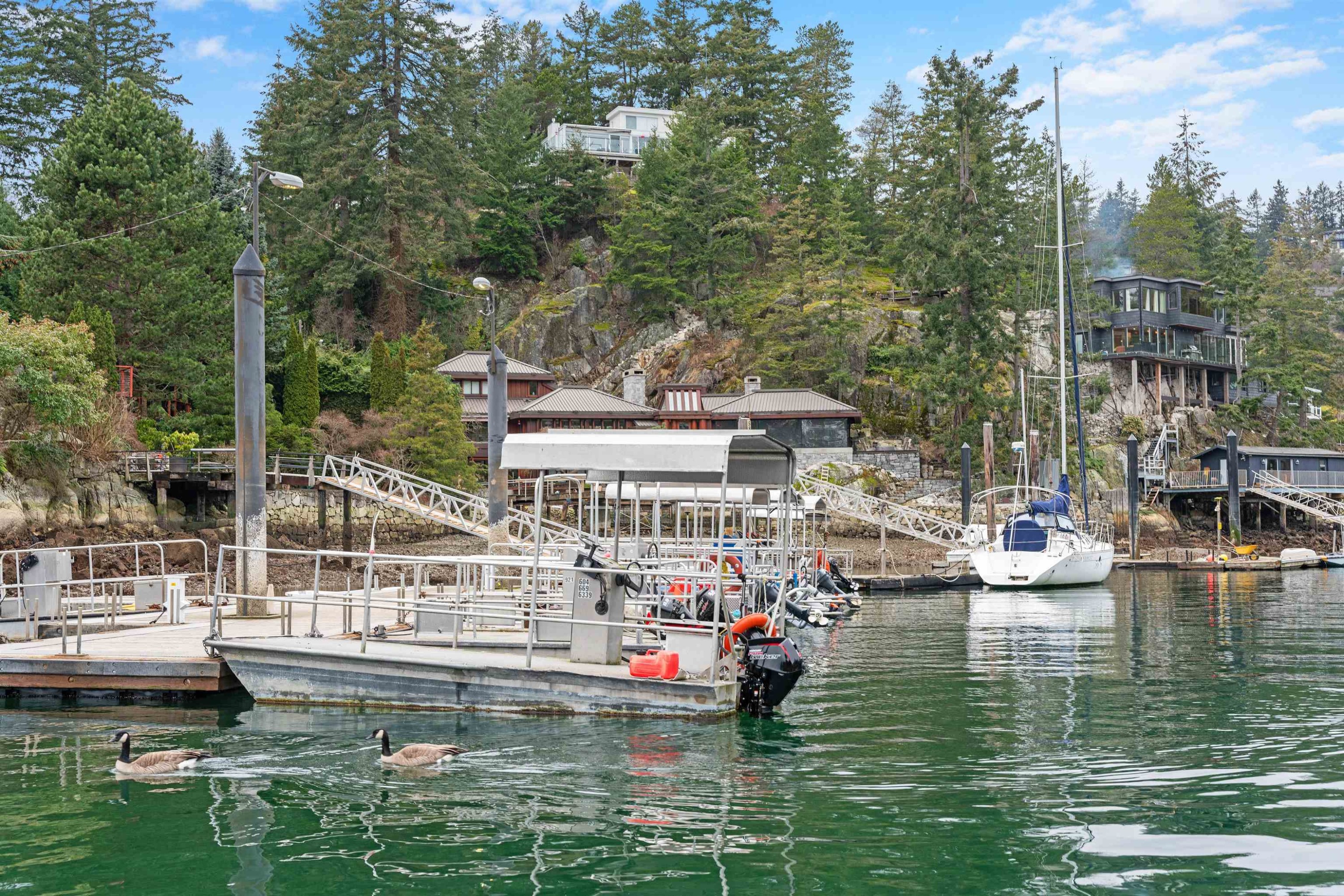 5851 Eagle Island, West Vancouver, BC