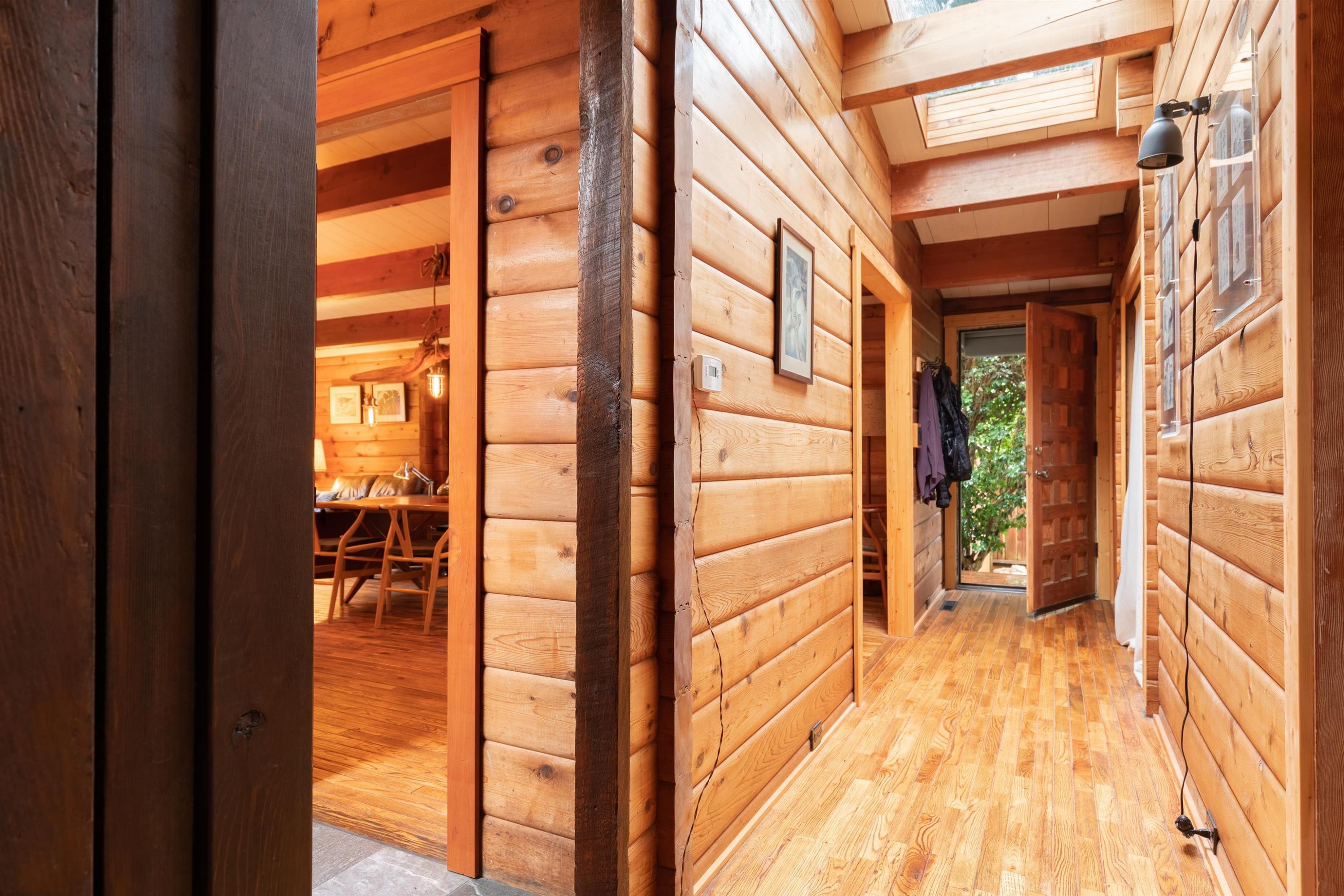 5817 Eagle Island, West Vancouver, BC - Indoor Photo Showing Other Room