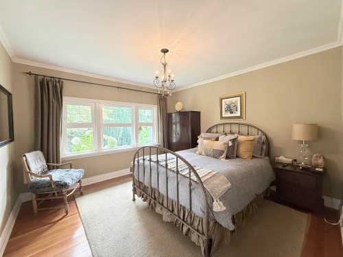 680 Thompson Avenue, Coquitlam, BC - Indoor Photo Showing Bedroom