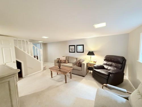680 Thompson Avenue, Coquitlam, BC - Indoor