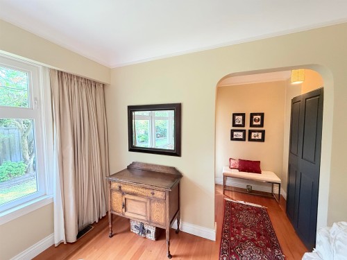 680 Thompson Avenue, Coquitlam, BC - Indoor Photo Showing Other Room