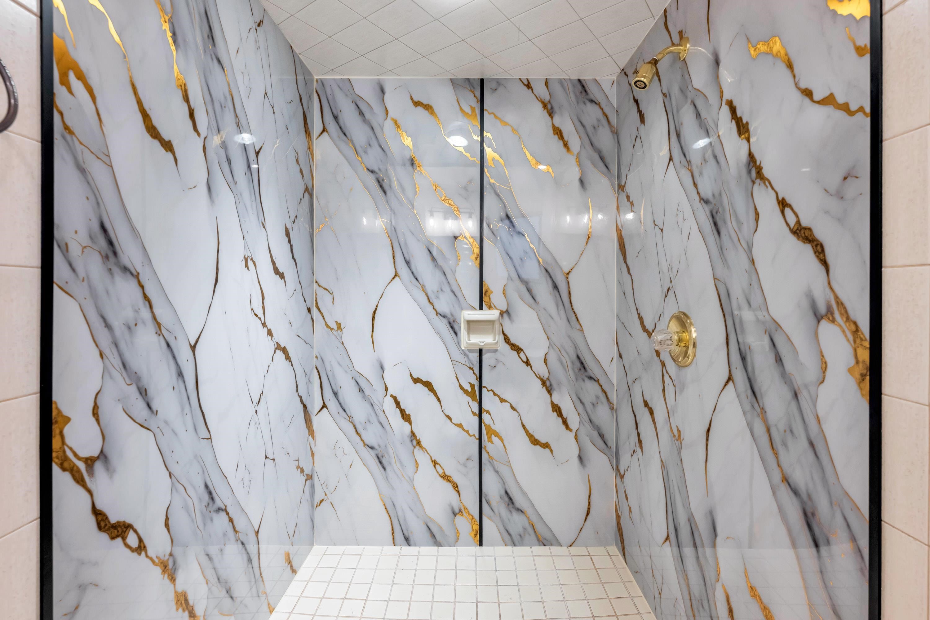 2143 Upland Drive, Vancouver, BC - Indoor