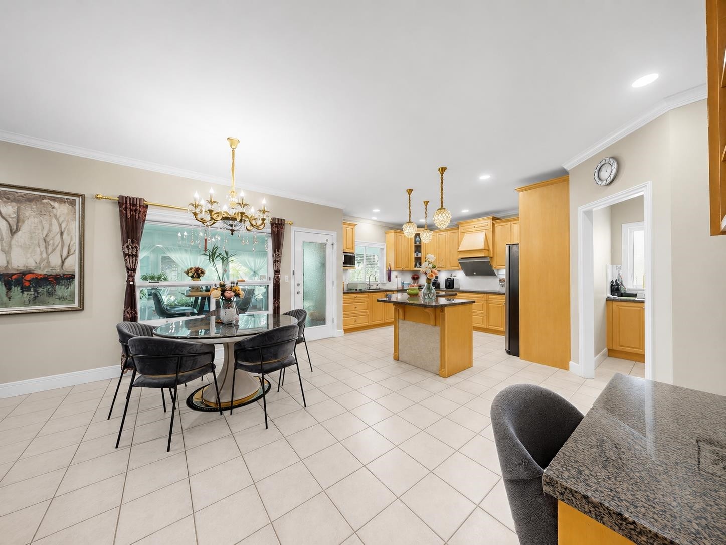 7371 Lindsay Road, Richmond, BC - Indoor Photo Showing Dining Room