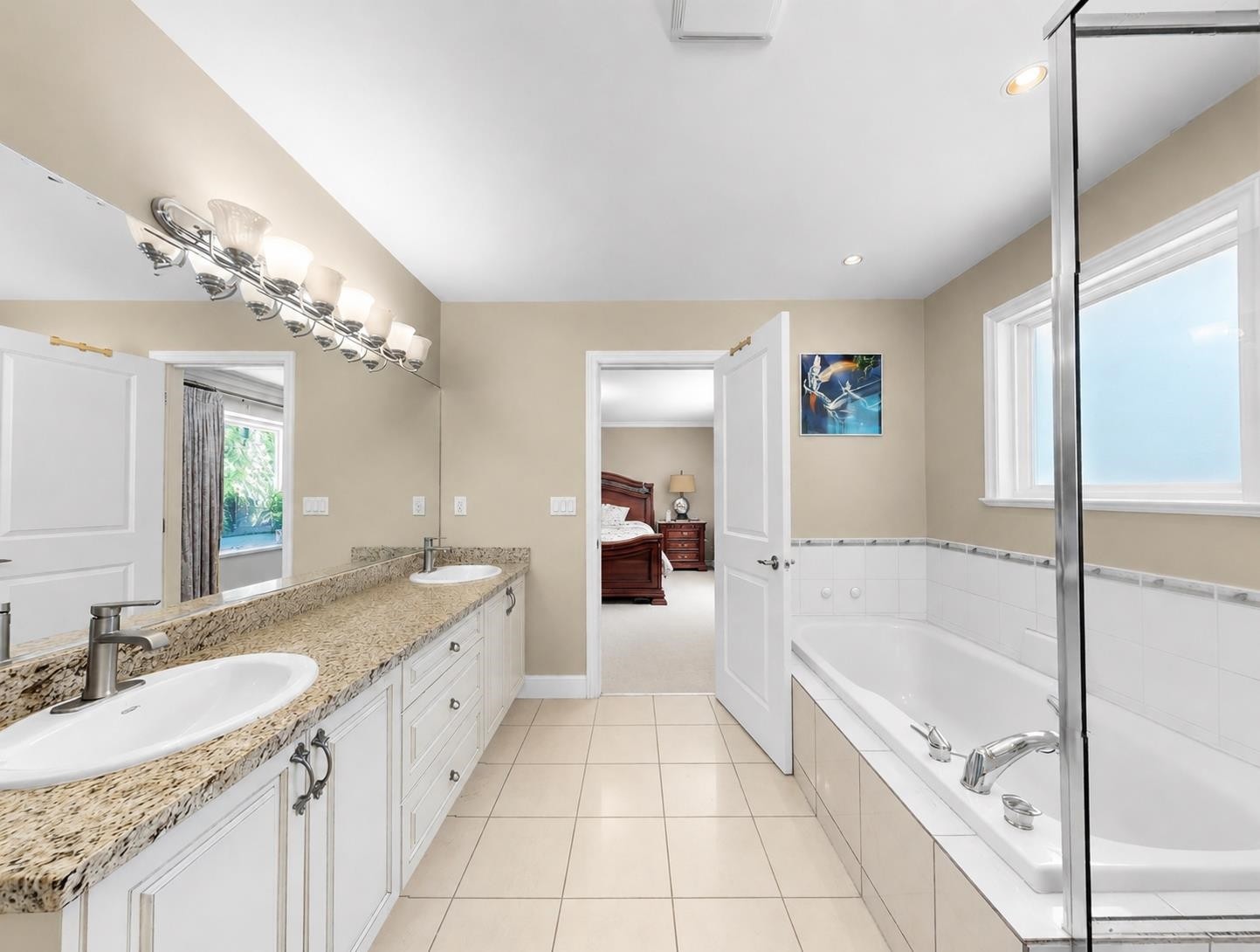 7371 Lindsay Road, Richmond, BC - Indoor Photo Showing Bathroom