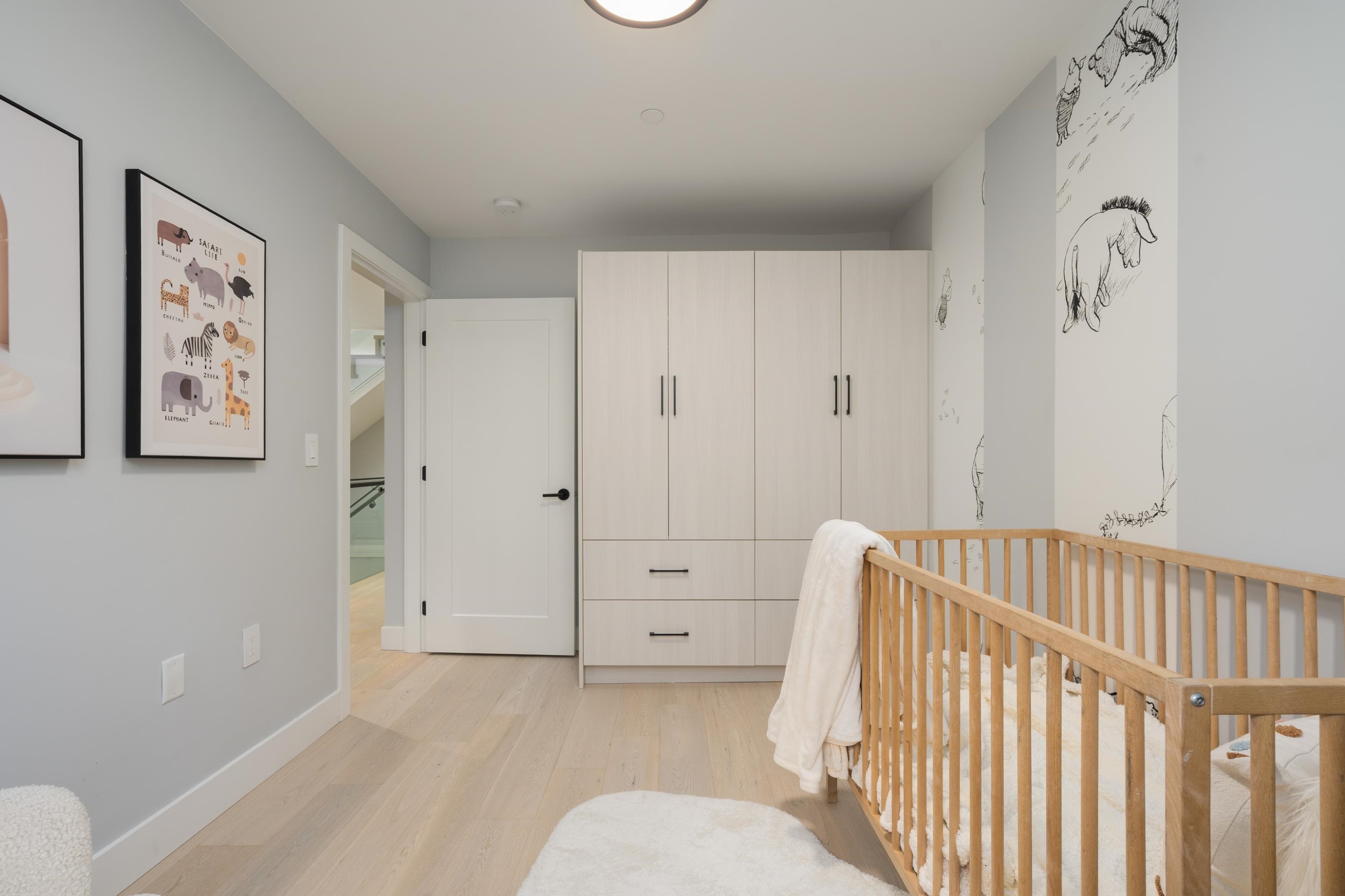 2196 19Th Avenue E, Vancouver, BC - Indoor Photo Showing Other Room