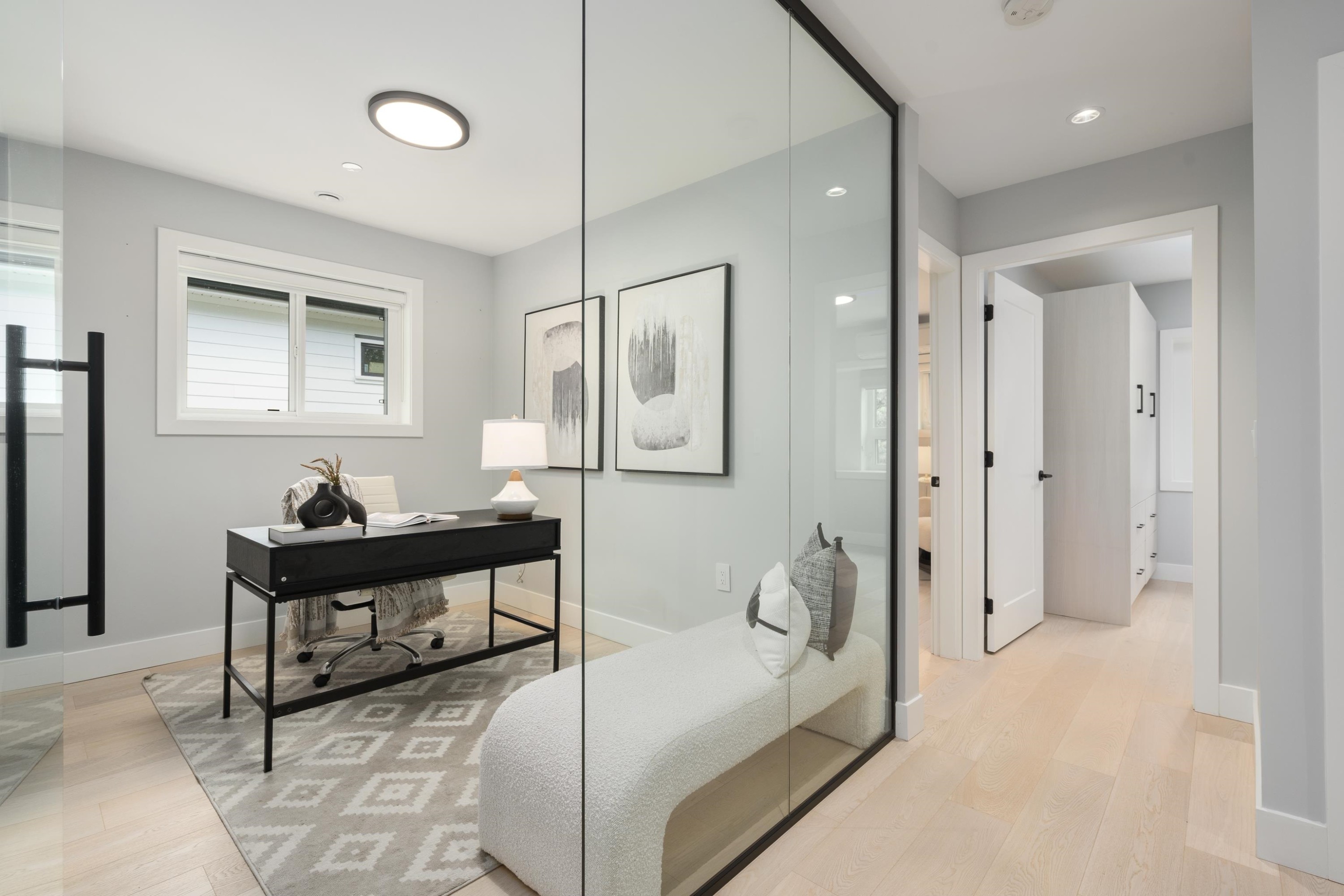 2196 19Th Avenue E, Vancouver, BC - Indoor