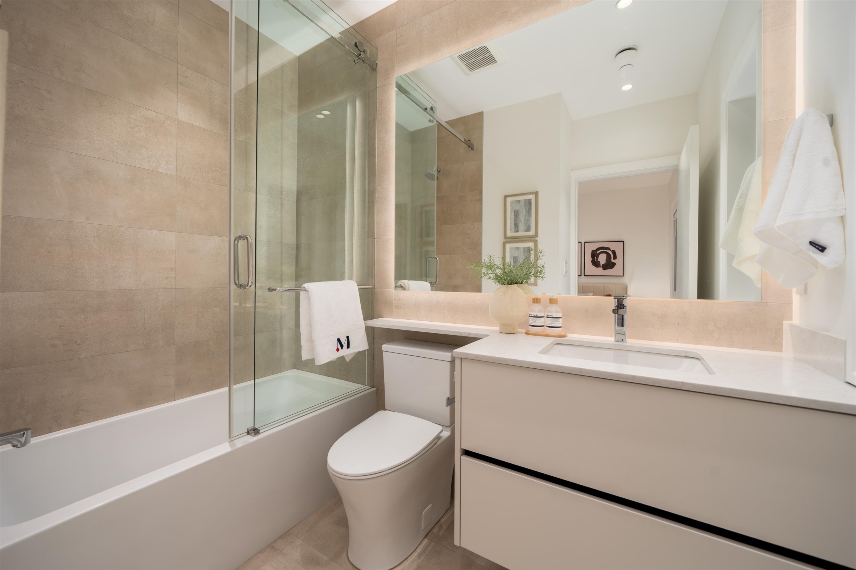 4007 19Th Avenue W, Vancouver, BC - Indoor Photo Showing Bathroom