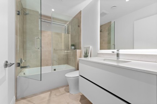 4007 19Th Avenue W, Vancouver, BC - Indoor Photo Showing Bathroom