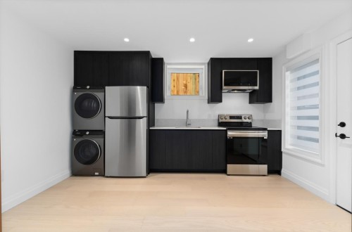 4007 19Th Avenue W, Vancouver, BC - Indoor Photo Showing Kitchen
