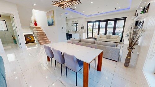 108 51St Avenue E, Vancouver, BC - Indoor