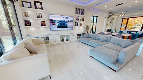 108 51St Avenue E, Vancouver, BC - Indoor Photo Showing Living Room