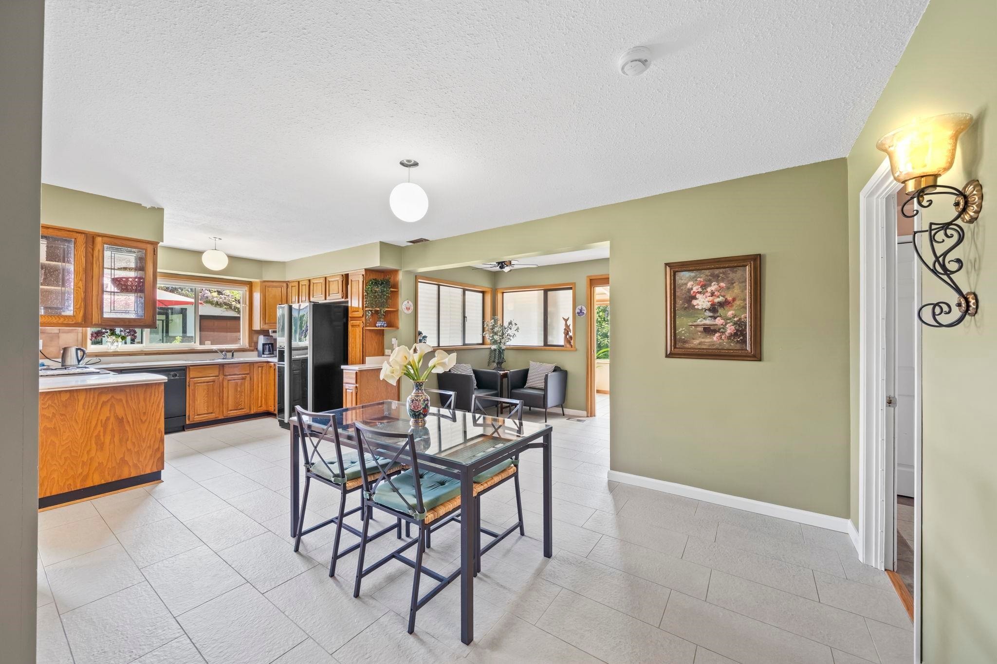 6546 Gibbons Drive, Richmond, BC - Indoor