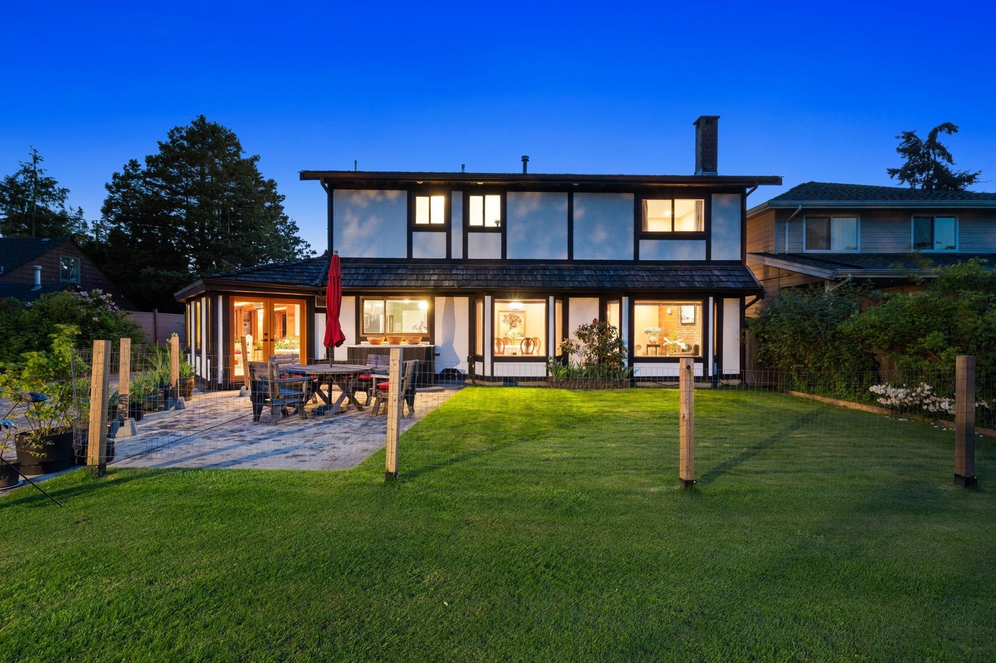 6546 Gibbons Drive, Richmond, BC - Outdoor With Deck Patio Veranda