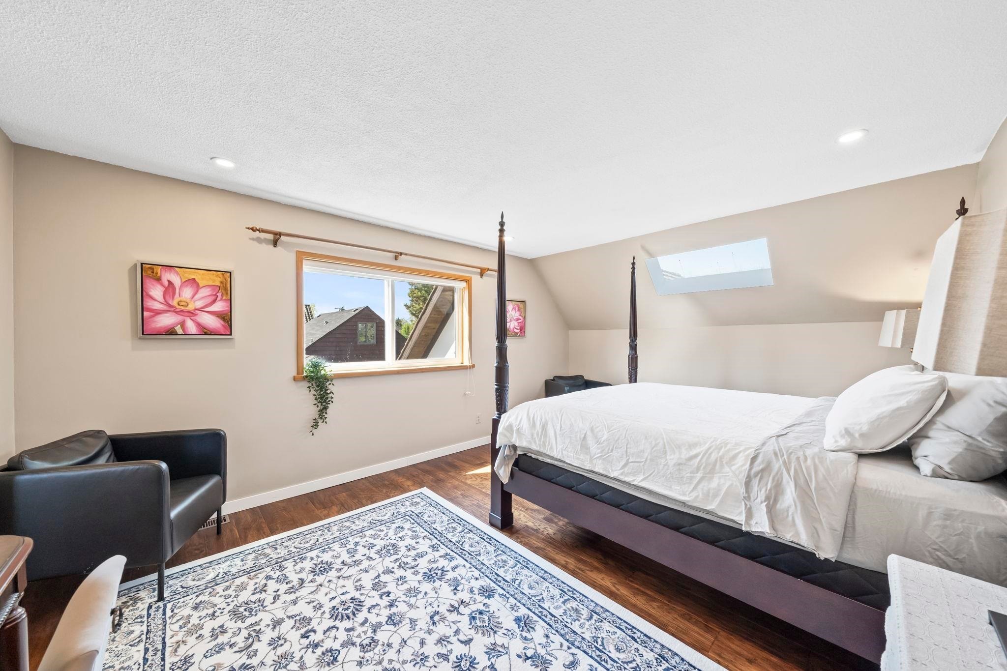 6546 Gibbons Drive, Richmond, BC - Indoor Photo Showing Bedroom