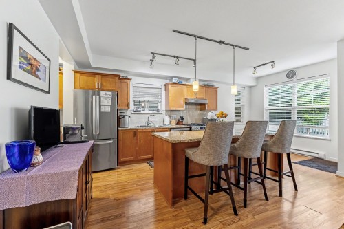 1427 Collins Road, Coquitlam, BC - Indoor