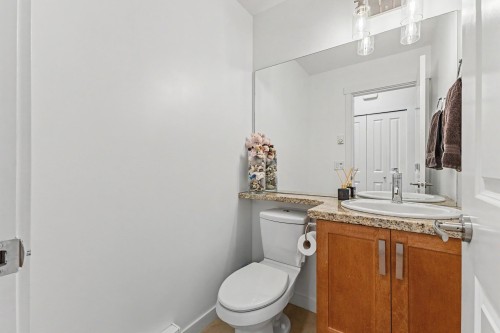 1427 Collins Road, Coquitlam, BC - Indoor Photo Showing Bathroom