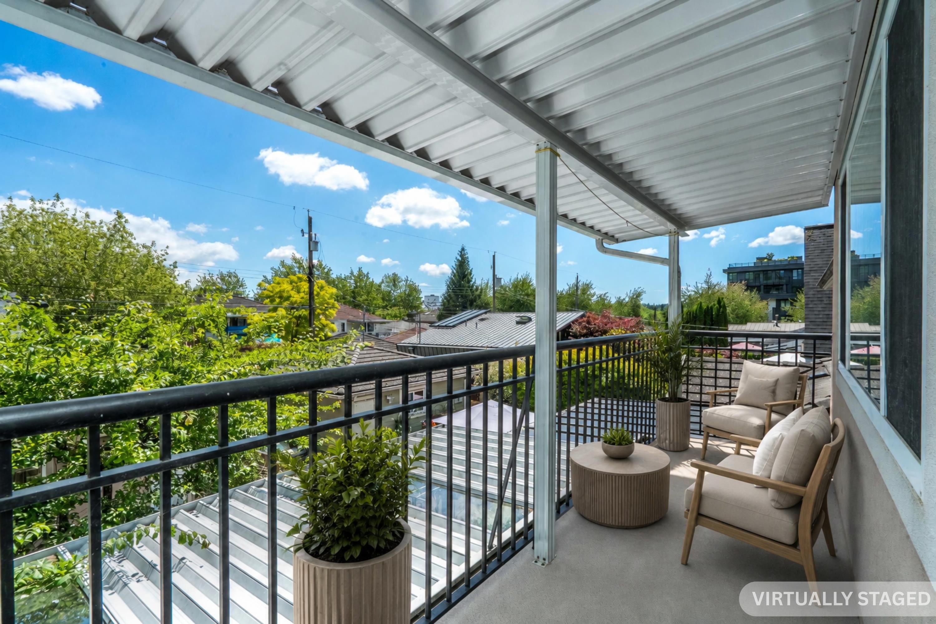 2304 Garden Drive, Vancouver, BC - Outdoor With Balcony With Exterior