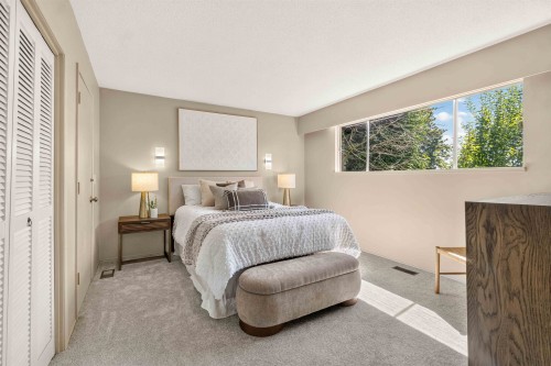 1168 Charland Avenue, Coquitlam, BC - Indoor Photo Showing Bedroom