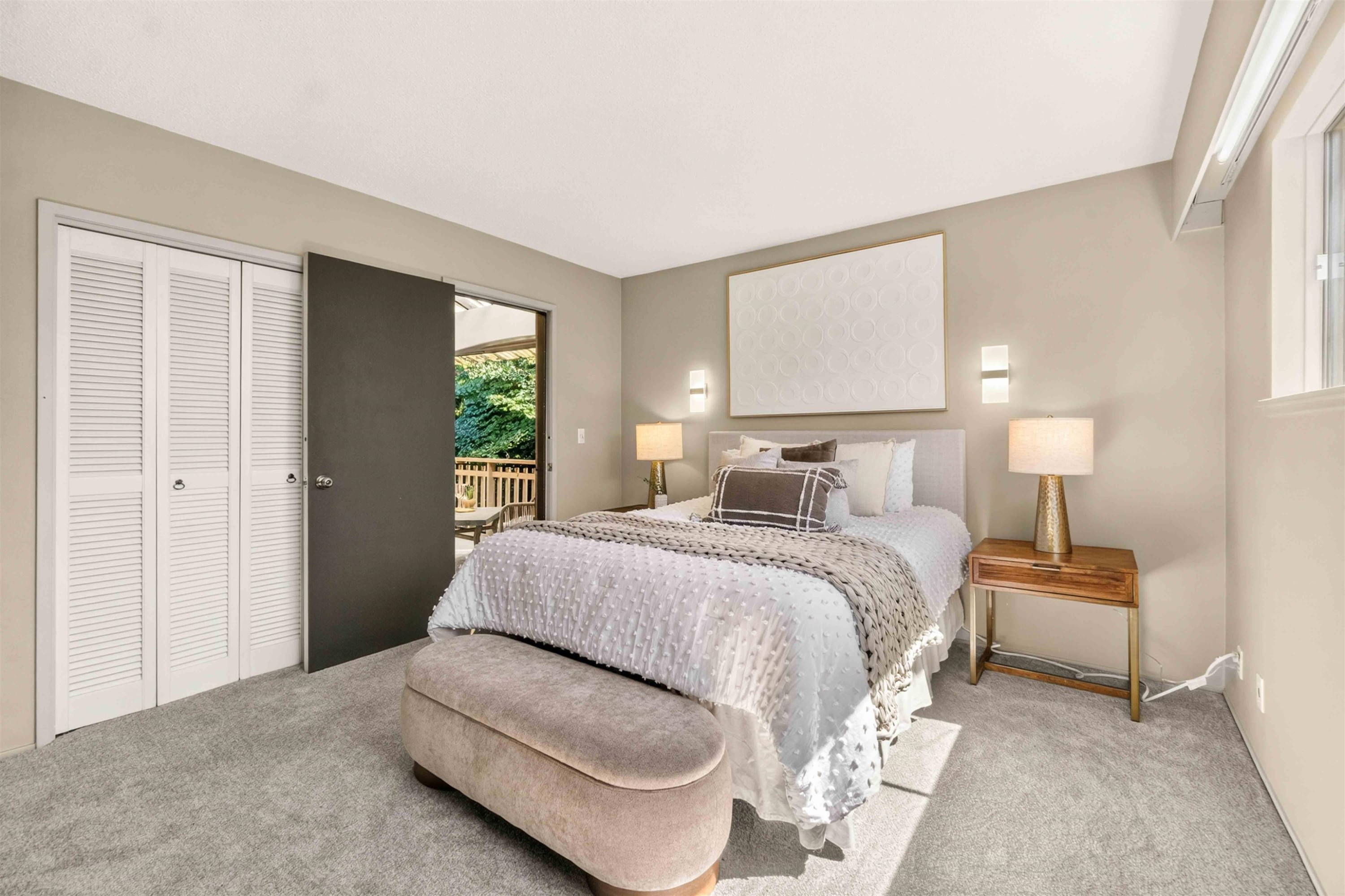 1168 Charland Avenue, Coquitlam, BC - Indoor Photo Showing Bedroom