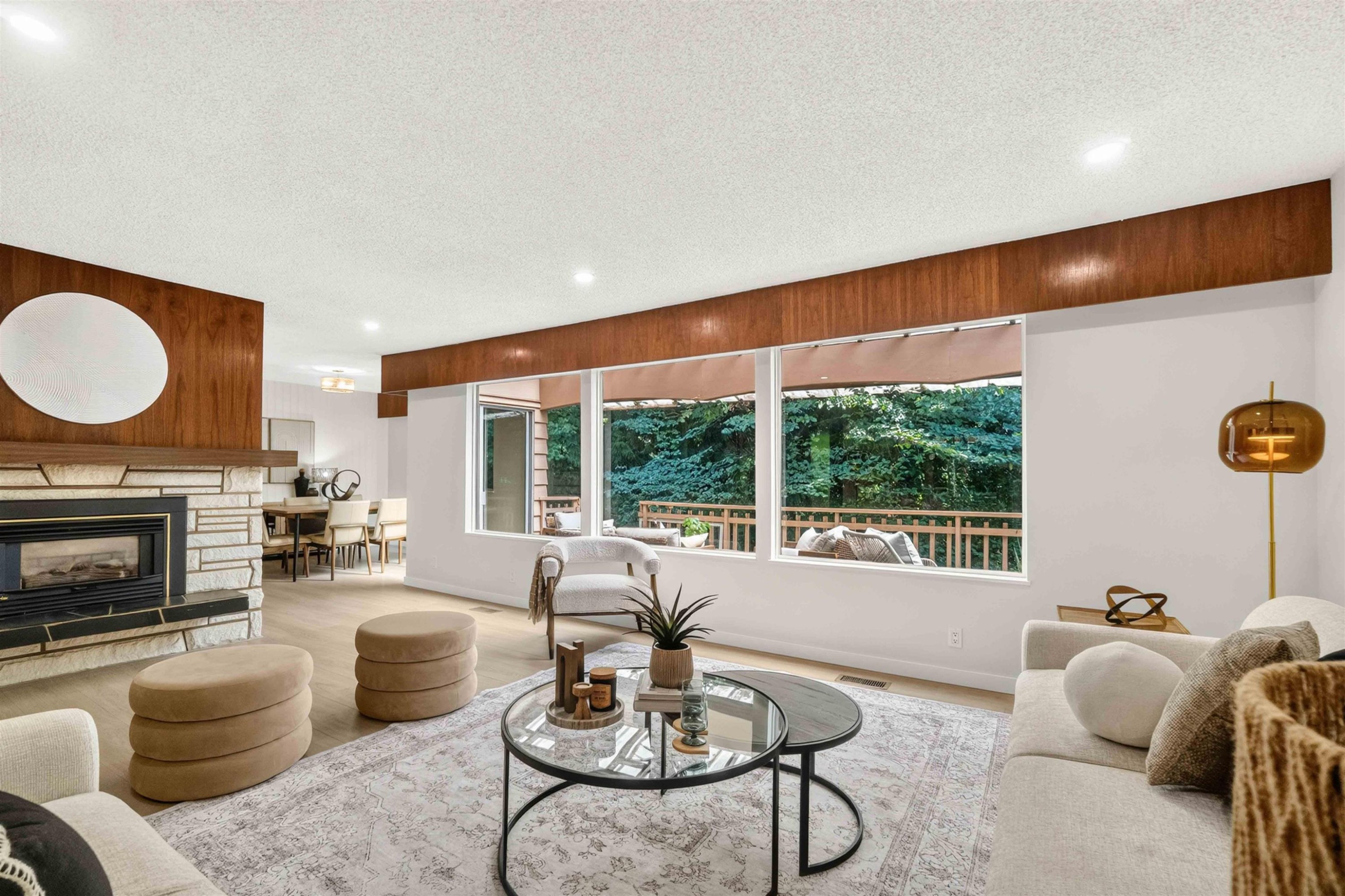 1168 Charland Avenue, Coquitlam, BC - Indoor Photo Showing Living Room With Fireplace