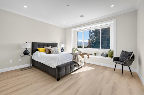 1630 Pitt River Road, Port Coquitlam, BC - Indoor Photo Showing Bedroom