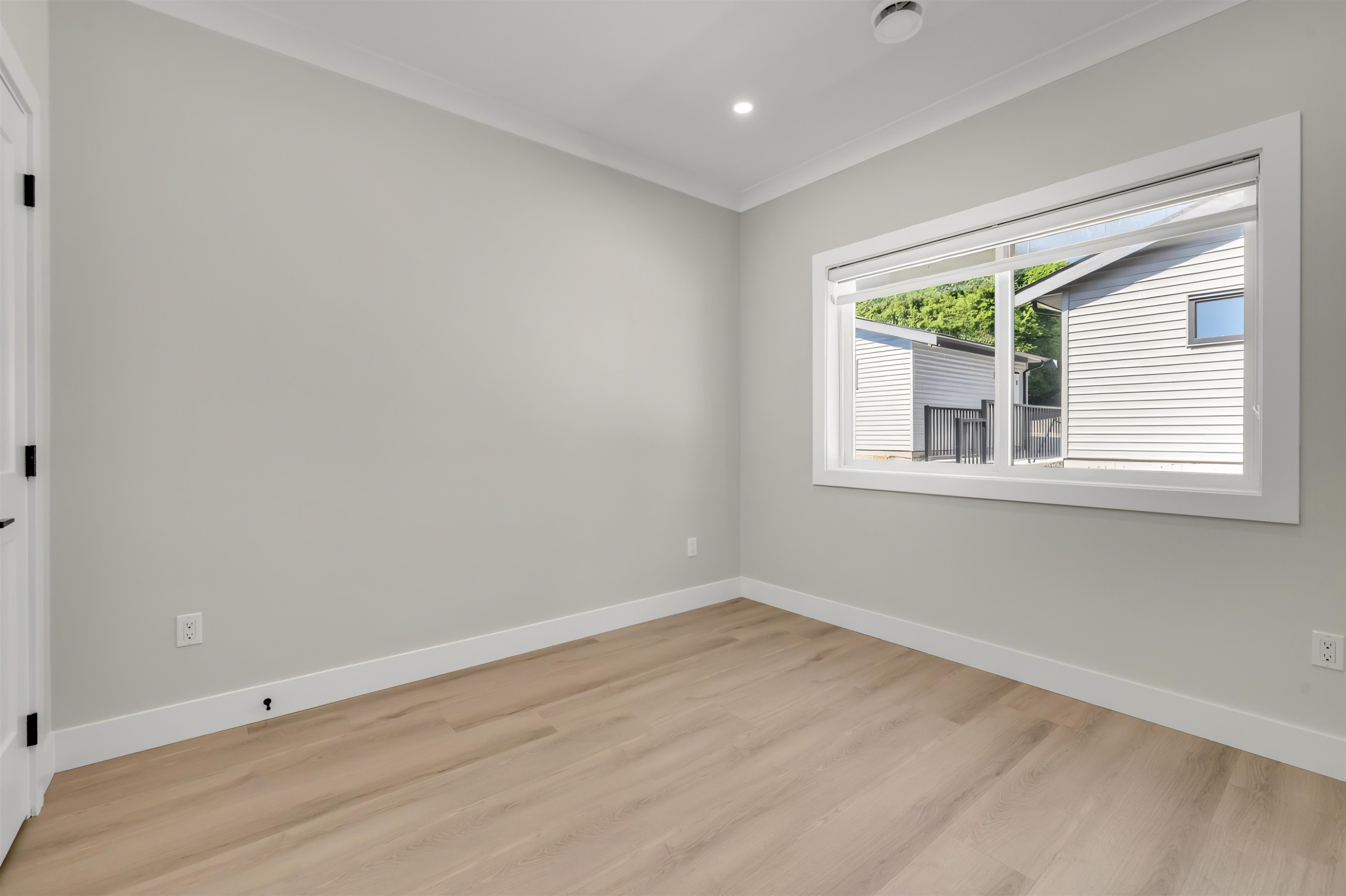 1630 Pitt River Road, Port Coquitlam, BC - Indoor