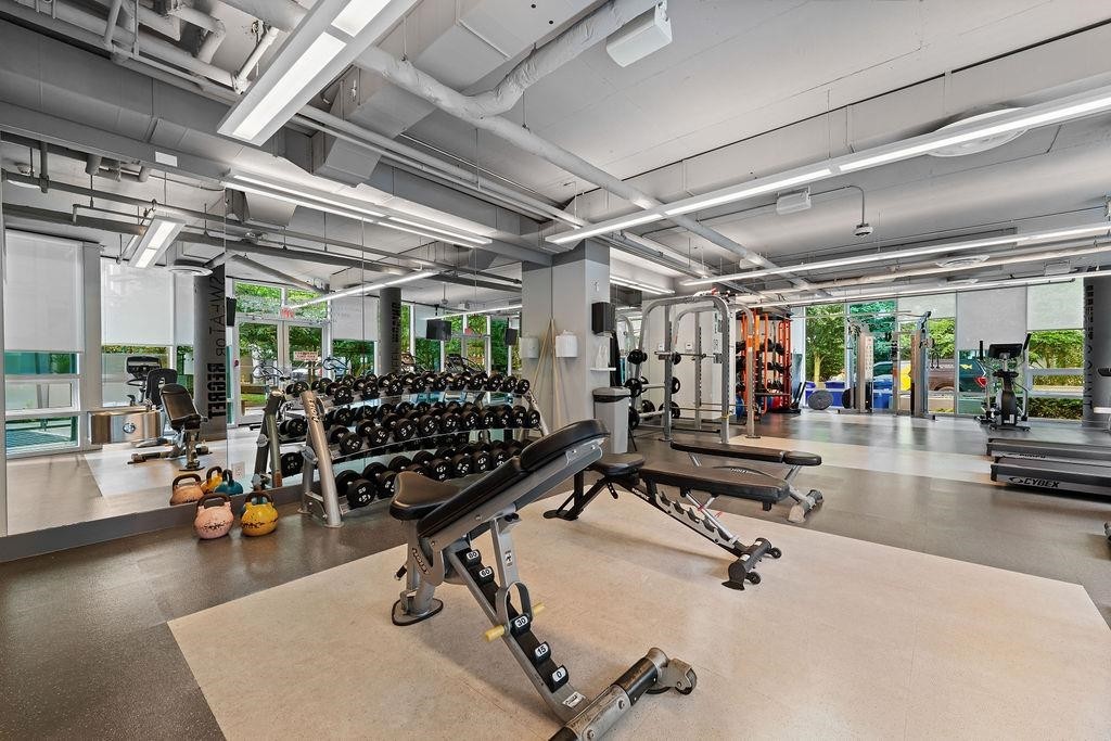 141 1St Avenue E, Vancouver, BC - Indoor Photo Showing Gym Room