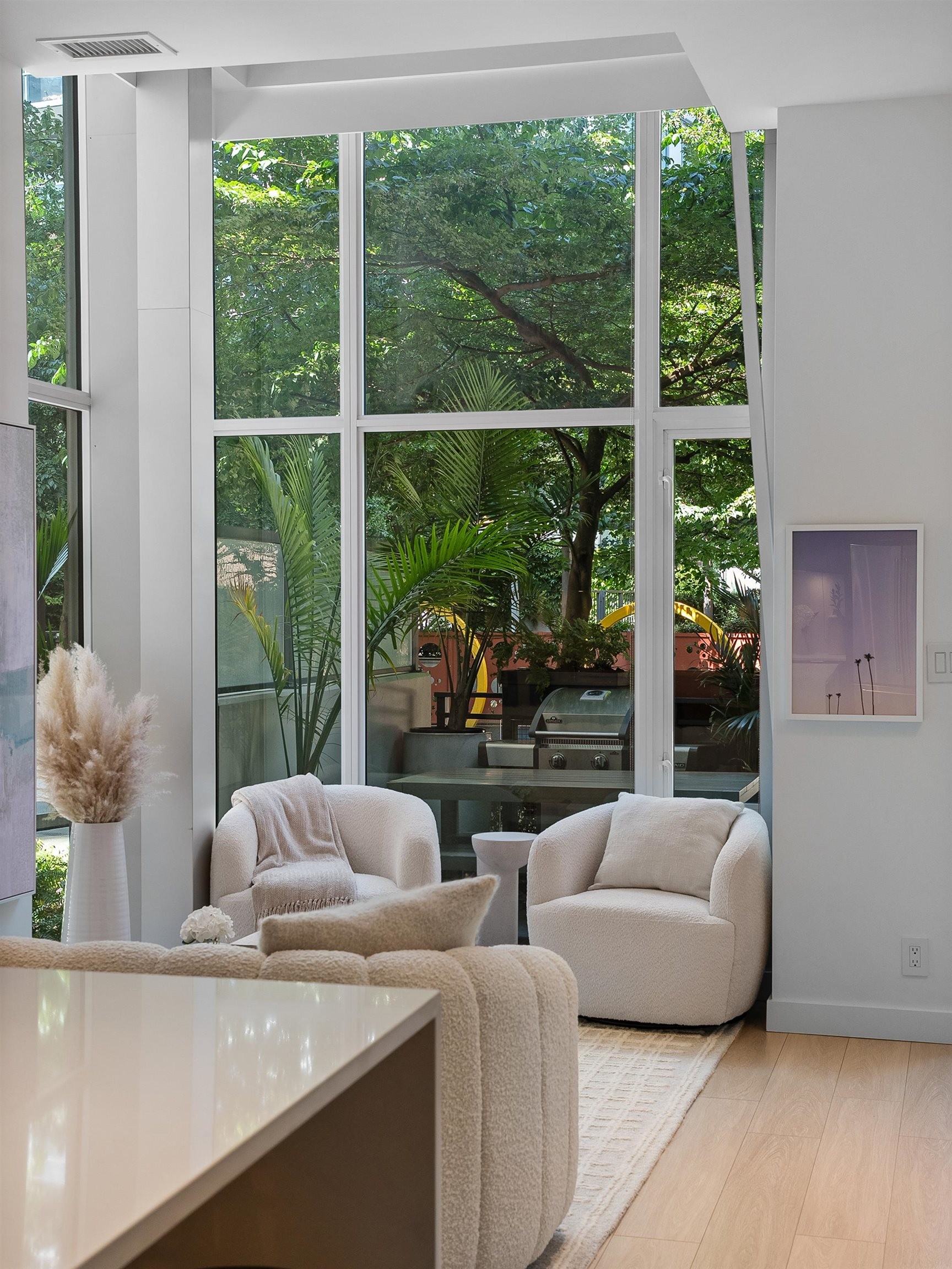 141 1St Avenue E, Vancouver, BC - Indoor