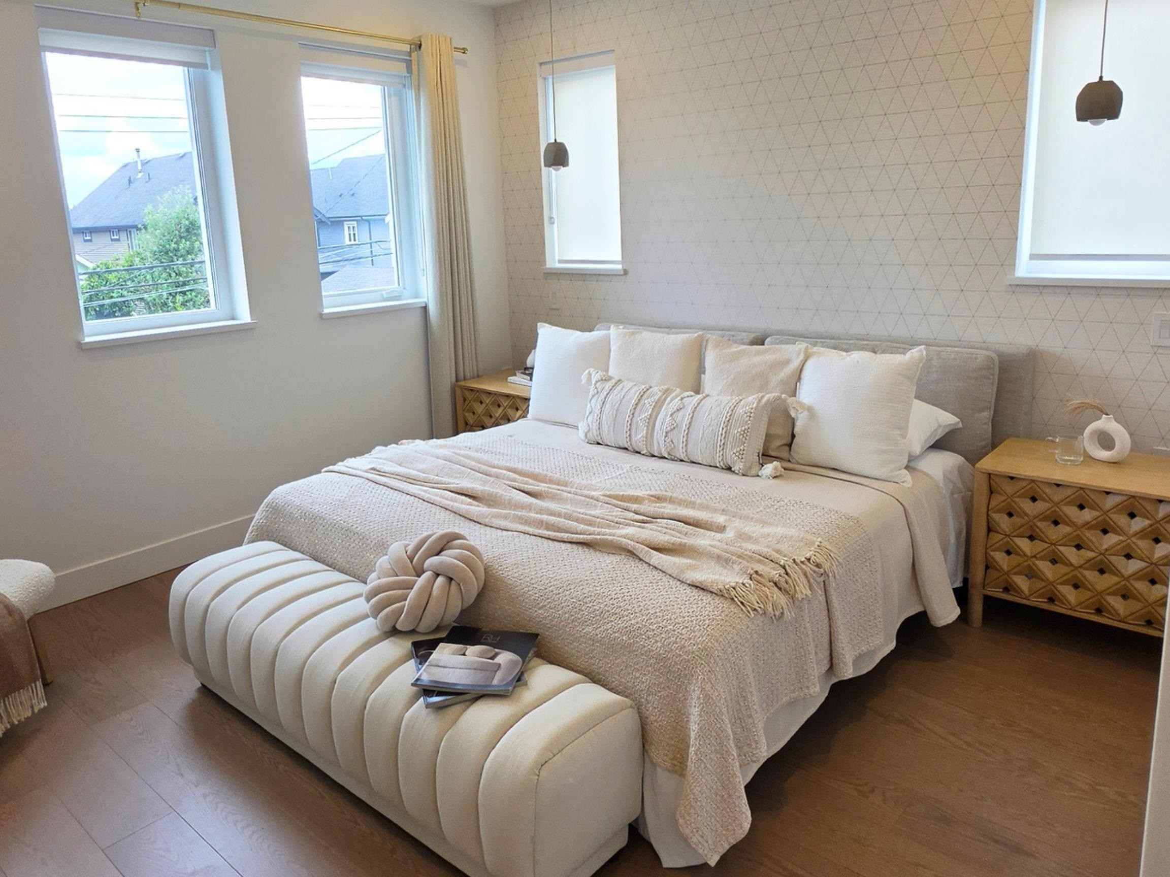 2137 2Nd Avenue E, Vancouver, BC