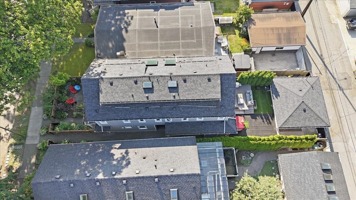 2137 2Nd Avenue E, Vancouver, BC