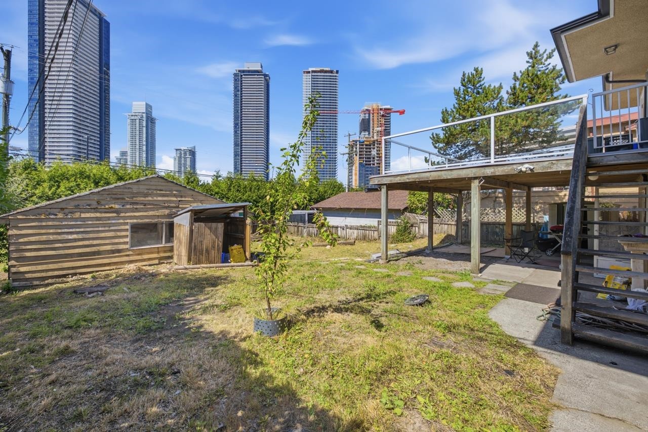 4656 Brentlawn Drive, Burnaby, BC - Outdoor