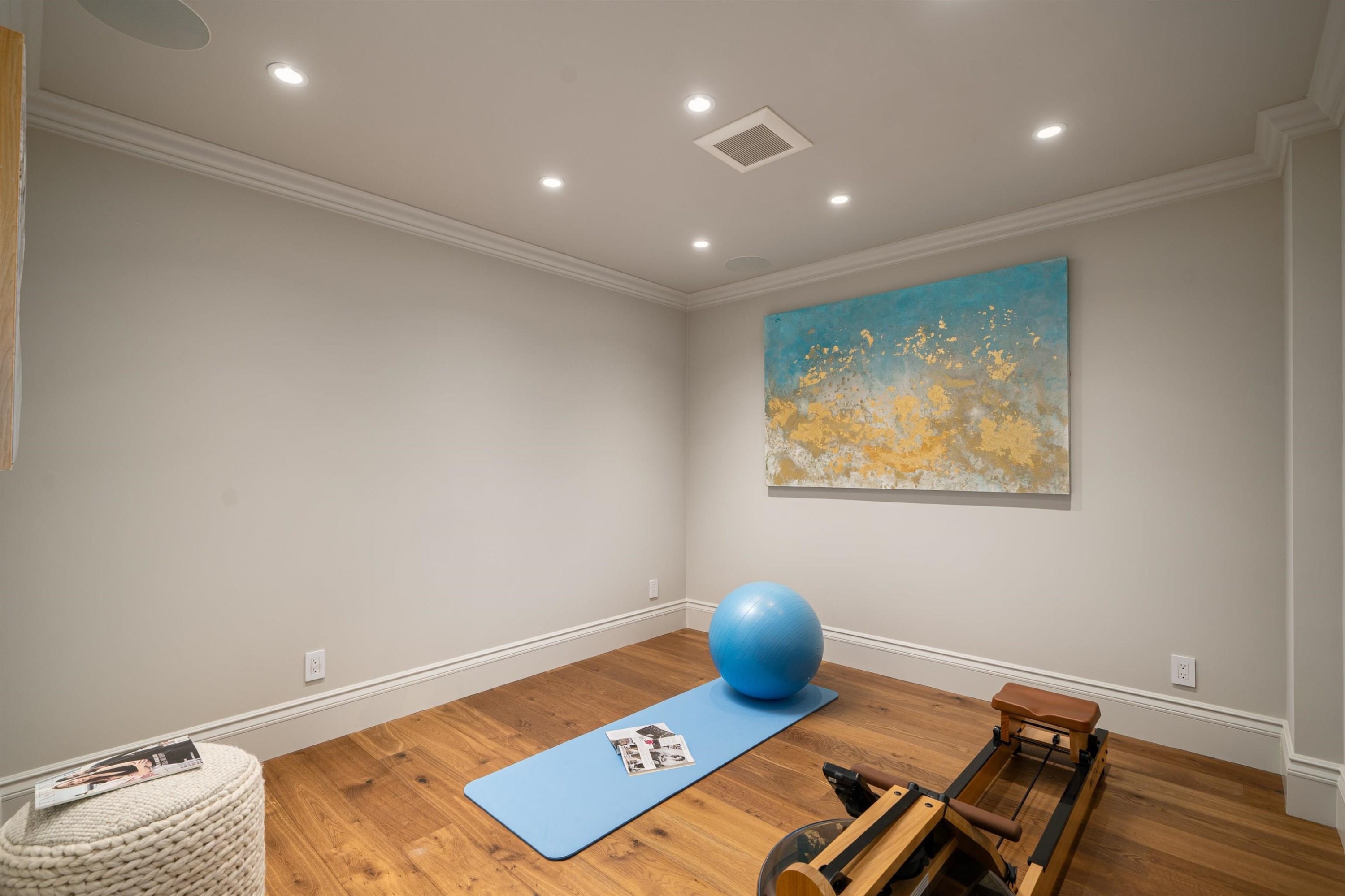 5989 Churchill Street, Vancouver, BC - Indoor