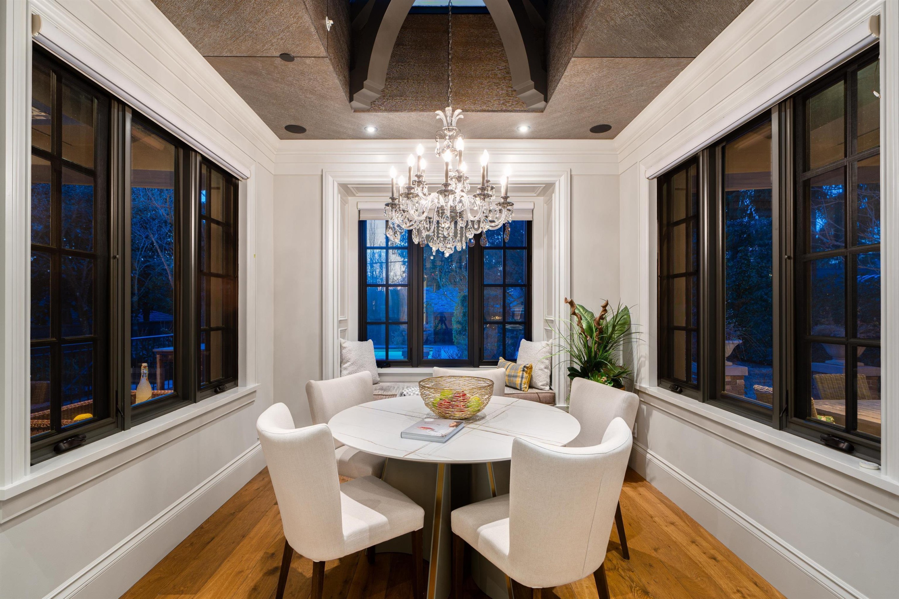 5989 Churchill Street, Vancouver, BC - Indoor Photo Showing Dining Room