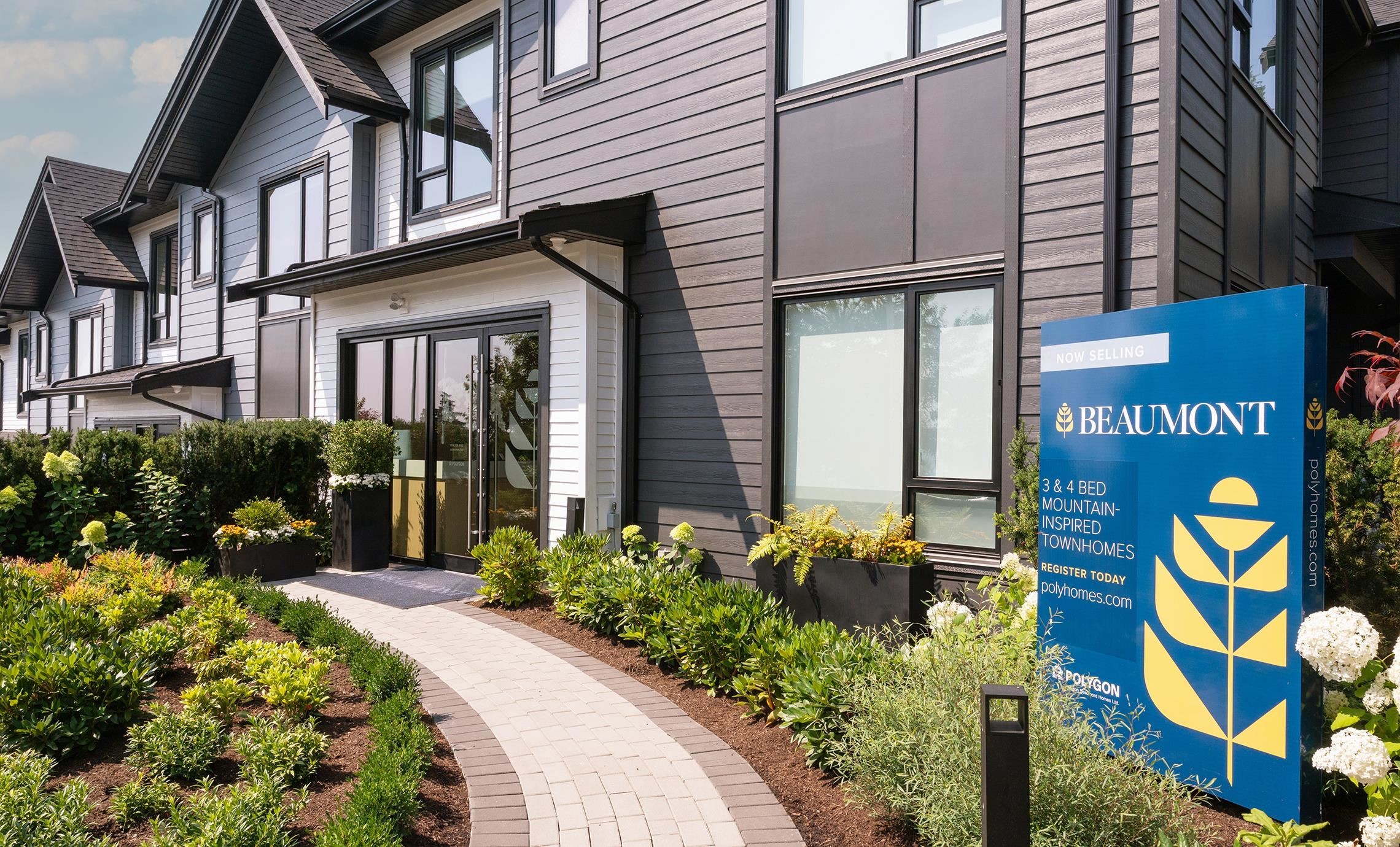 120-3630 Harper Road, Coquitlam, BC - Outdoor