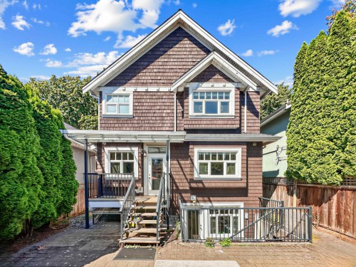 3976 19Th Avenue W, Vancouver, BC - Outdoor With Facade