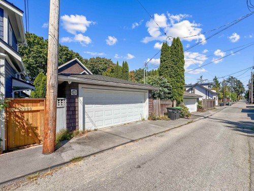 3976 19Th Avenue W, Vancouver, BC - Outdoor