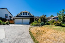 12461 205 Street Maple Ridge, BC V2X 0B1