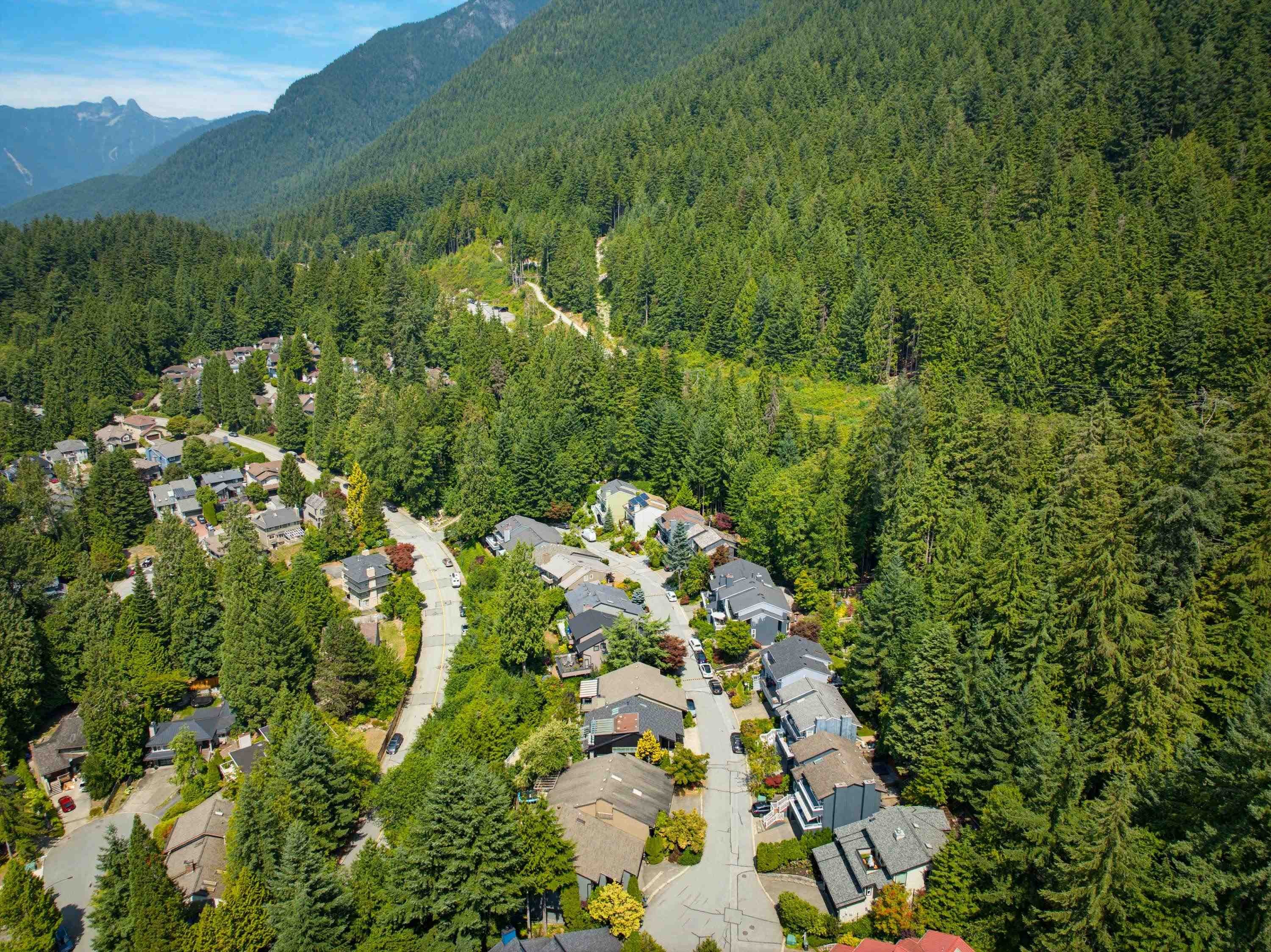 5623 Eagle Court, North Vancouver, BC - Outdoor With View