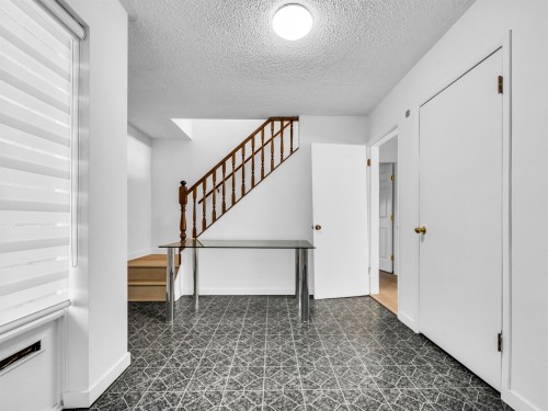 1640 Spray Avenue, Coquitlam, BC - Indoor Photo Showing Other Room