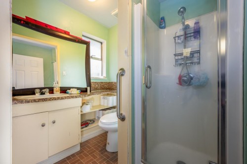 6580 Williams Road, Richmond, BC - Indoor Photo Showing Bathroom