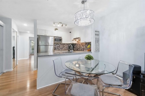 13-6577 Southoaks Crescent  Burnaby, BC V5E 4J9